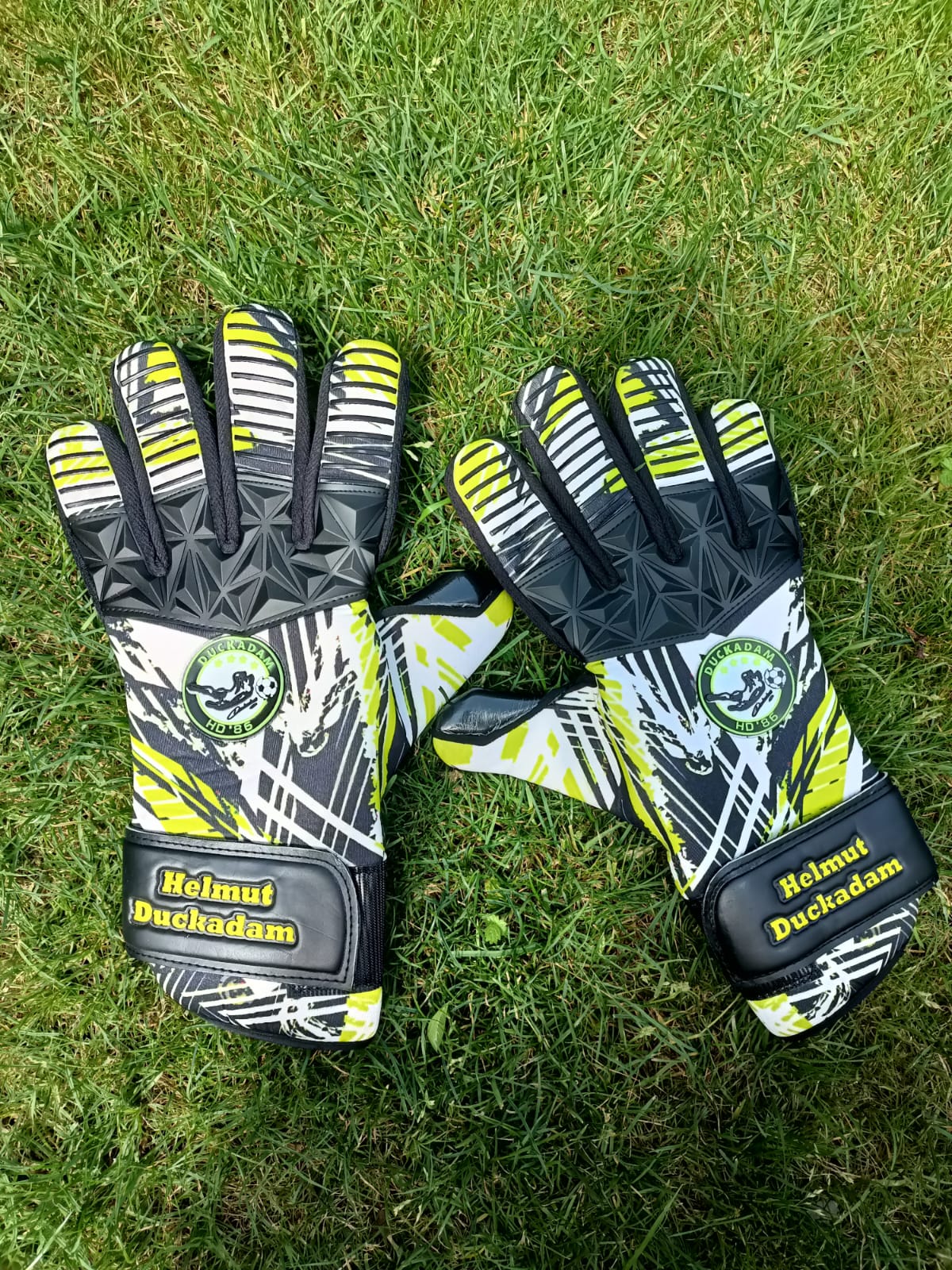 Manusi HD86 numarul 10 Black Catch