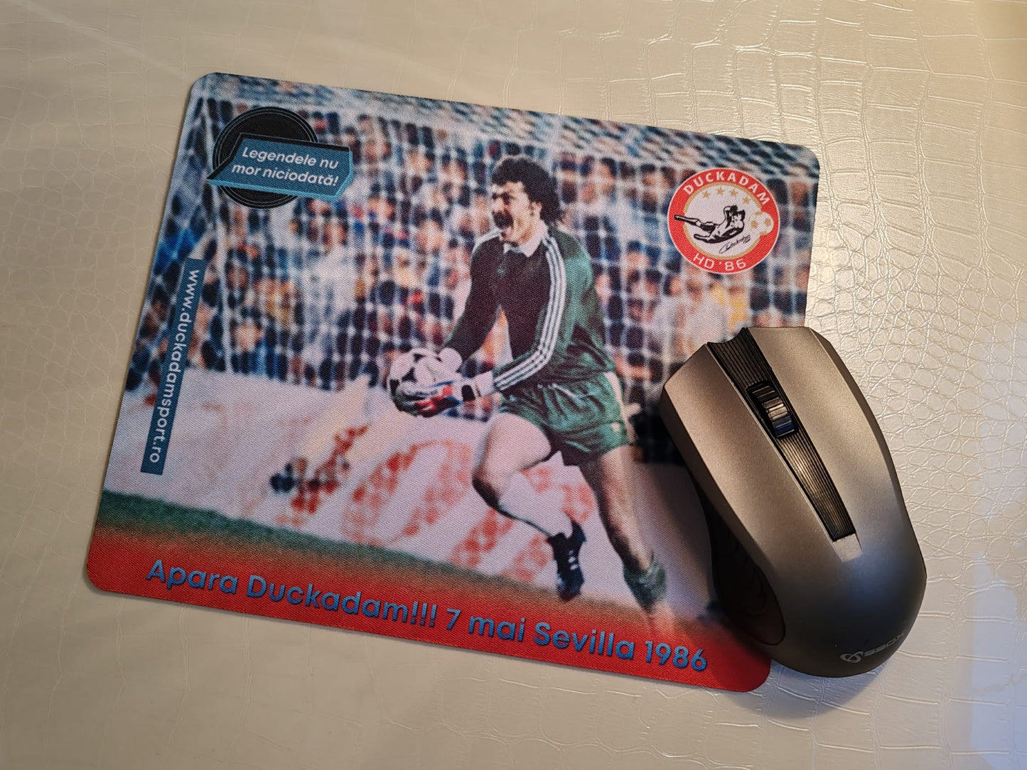 MOUSEPAD