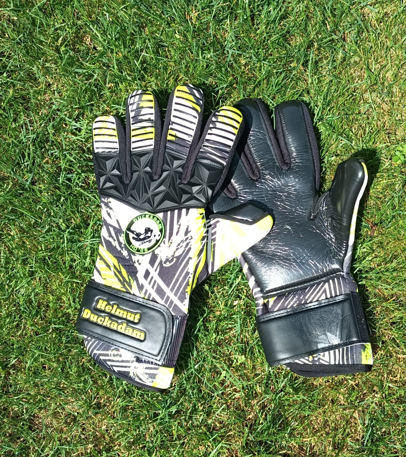 Manusi HD86 numarul 10 Black Catch